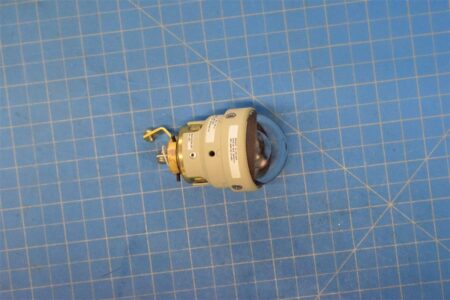 204-075-527-101 - TAIL POS LIGHT, FOR USE ON BELL 204