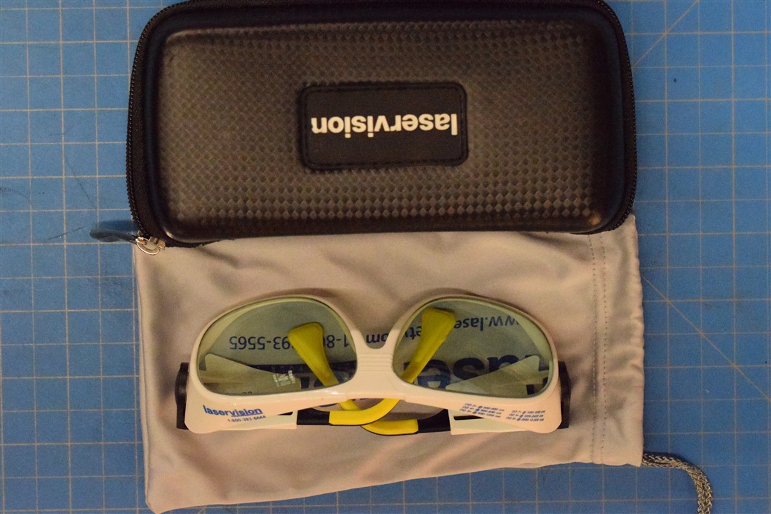 F02-T5K02 - Laser Eyewear