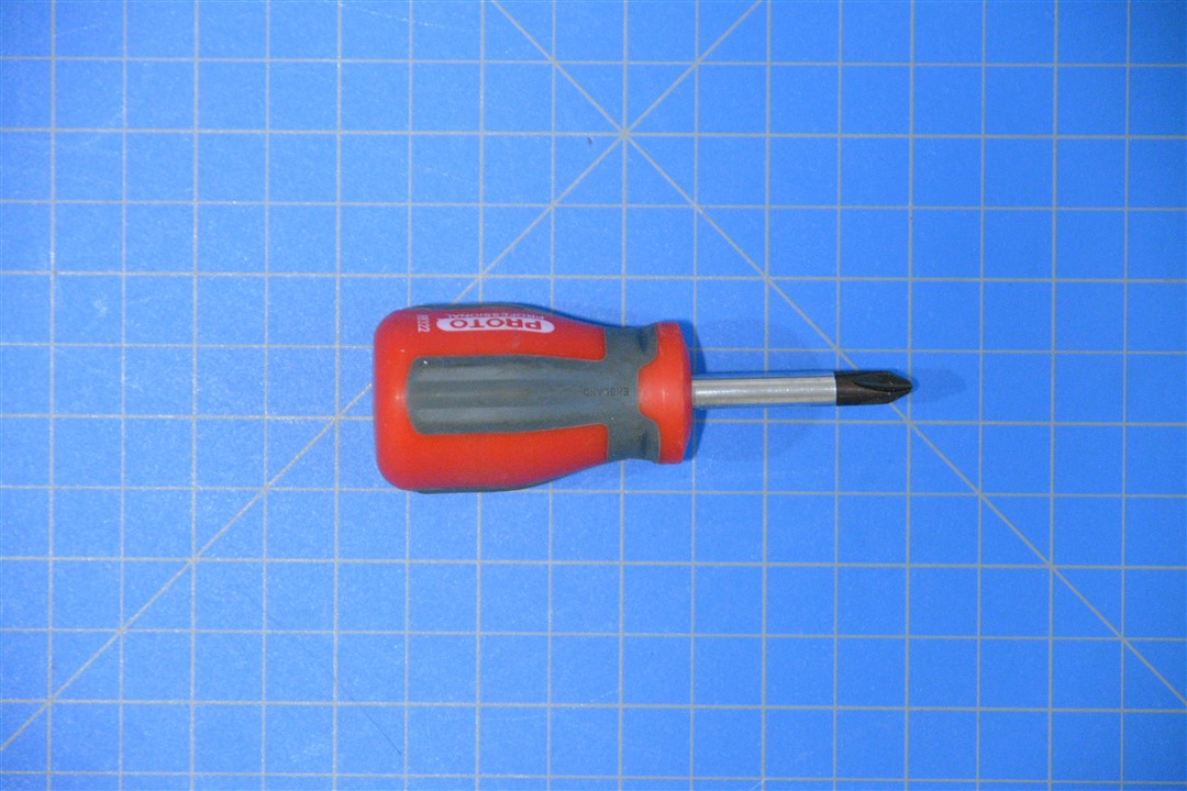 J88322 - Size 2 Stubby Phillips Screwdriver