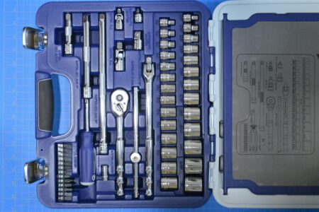 JHW50605B - 63 piece 3/8" Drive Socket, Screwdriver, And Wrench Set, Williams Industrial Tools