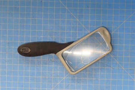 MSC 00041269 - Magnifying Glass