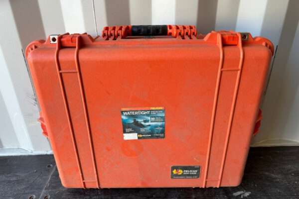 1600 - Pelican Protector Case, Orange