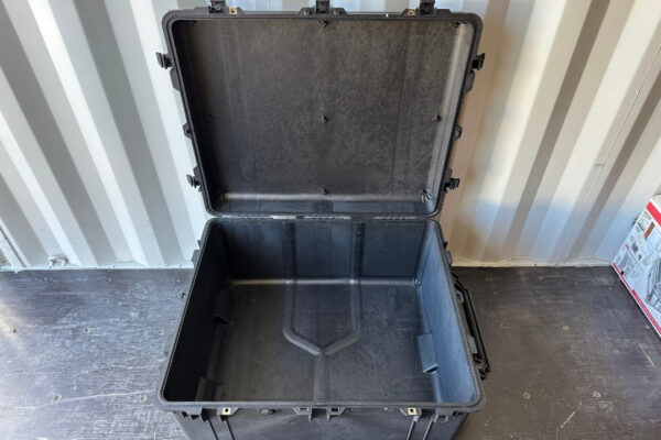 1690 - Pelican Protector Transport Case, Black