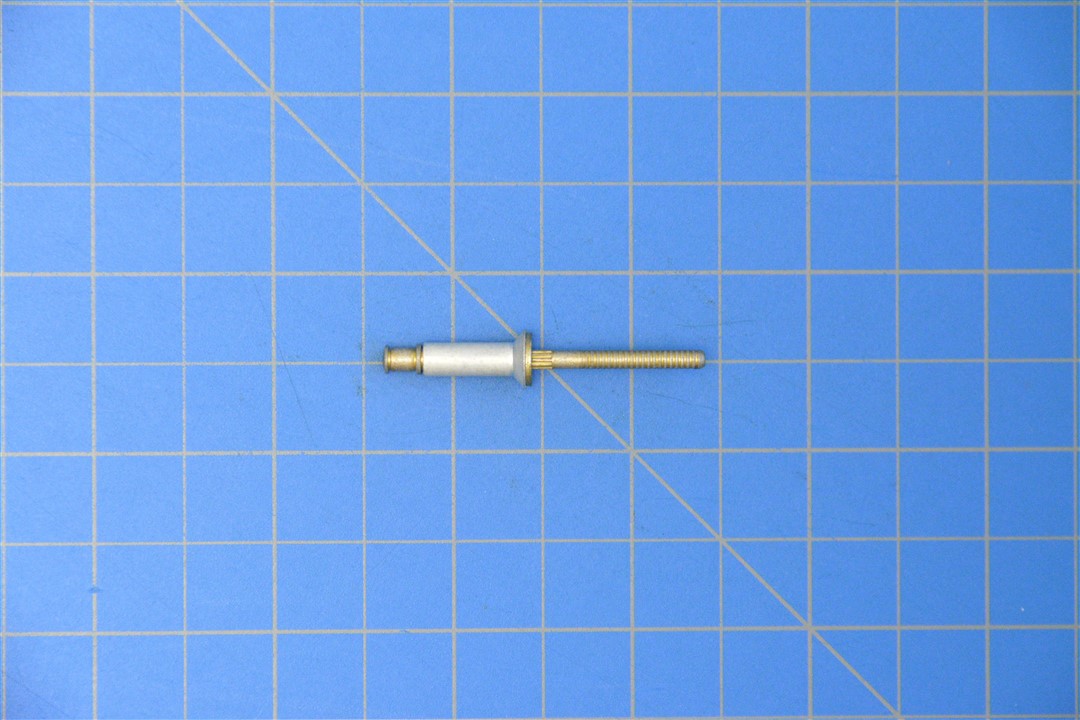 CR3212-6-7 - BLIND RIVET, STEEL STEM, FLUSH HEAD