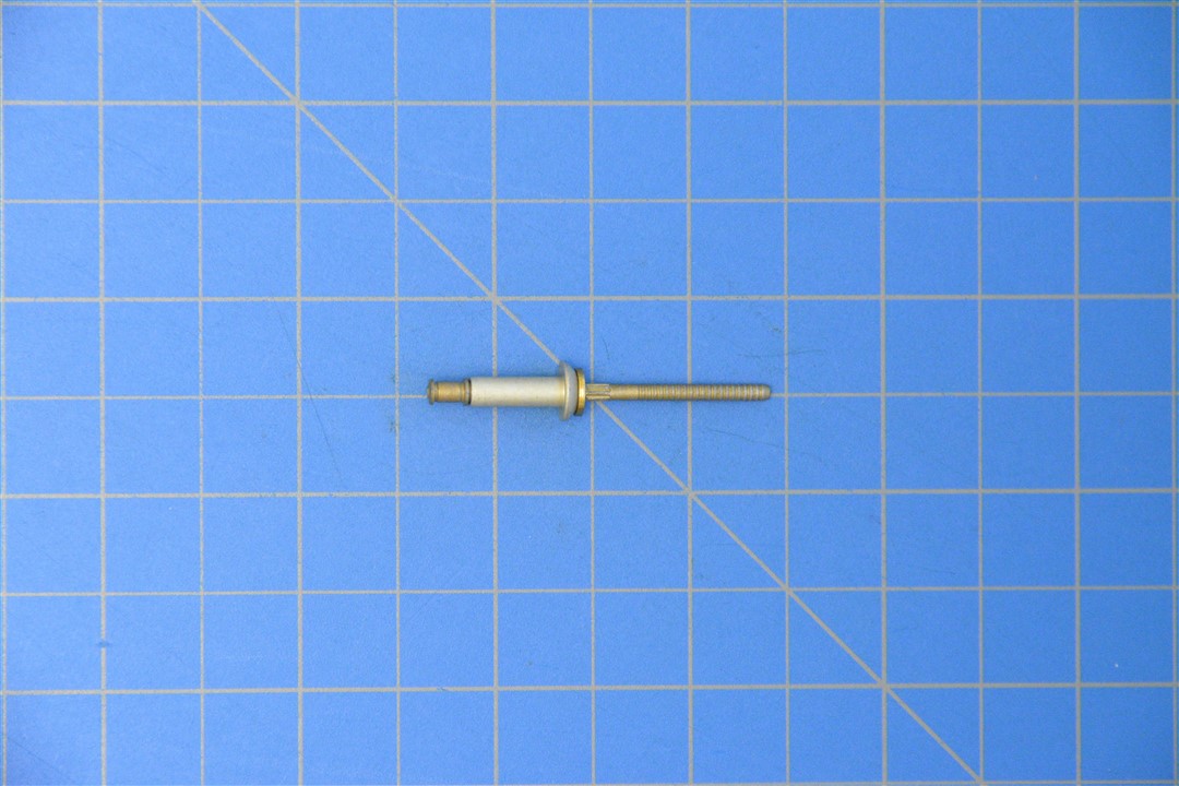 CR3213-5-6 - BLIND RIVET, STEEL STEM, UNIVERSAL HEAD