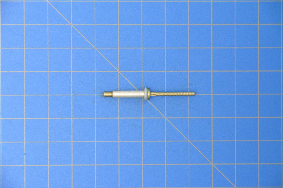 CR3213-5-9 - BLIND RIVET, STEEL STEM, UNIVERSAL HEAD